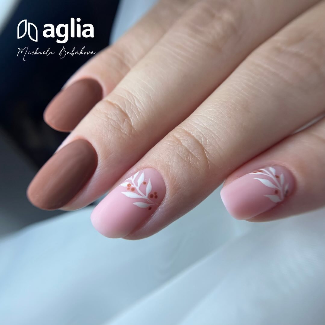 AROMA - farebný gél lak na nechty
